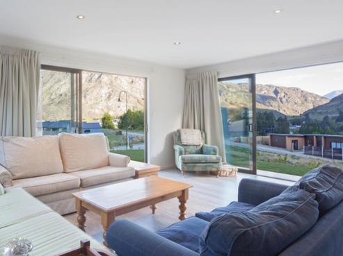 27 Morning Star Terrace, Arthurs Point