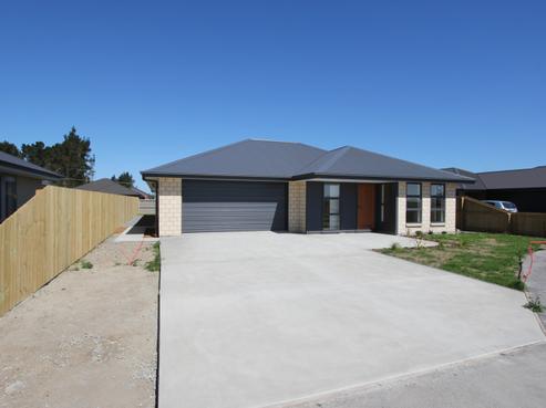 7 Sandstone Crescent, Rolleston