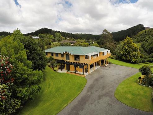 20 Herbert Drive, Whangamata