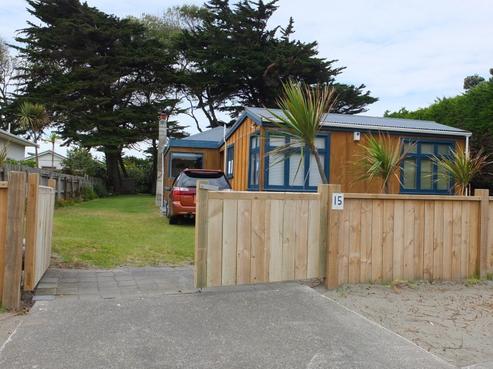 15 Koputara Road, Himatangi Beach