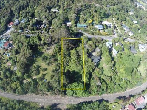15 Thornicroft Road, Waitati