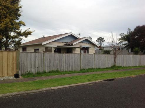 42 Clifton Drive, Waitara
