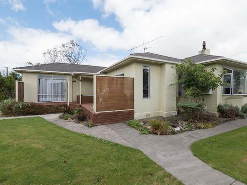 22 Chute Street, Normanby