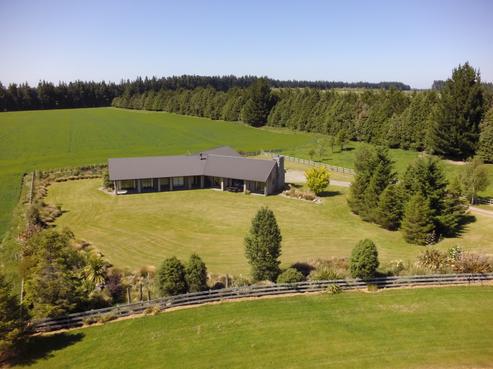619 Coleridge Road, Windwhistle
