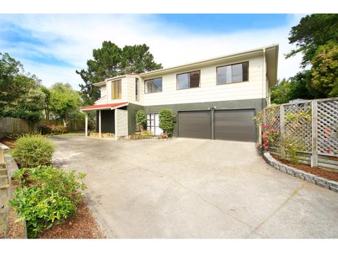 11 Oldham Place, Browns Bay