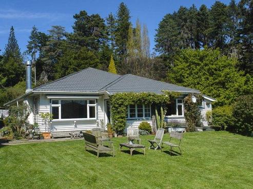 116 Purau Port Levy Road, Purau
