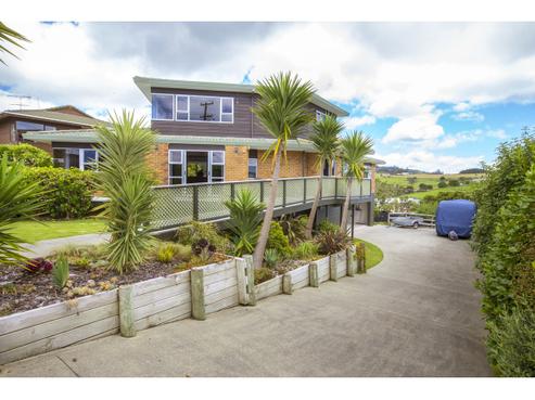 6 Albert Street, Leigh