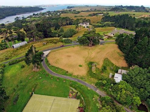 41A Gails Drive, Okura
