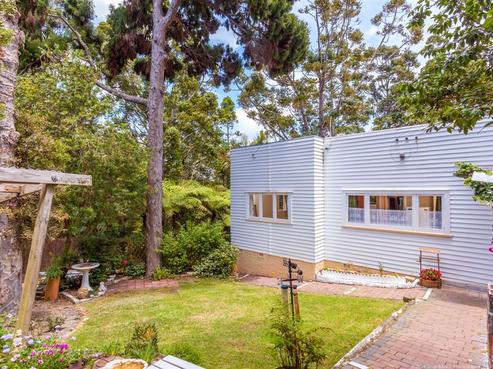 63 Kauri Point Road, Laingholm