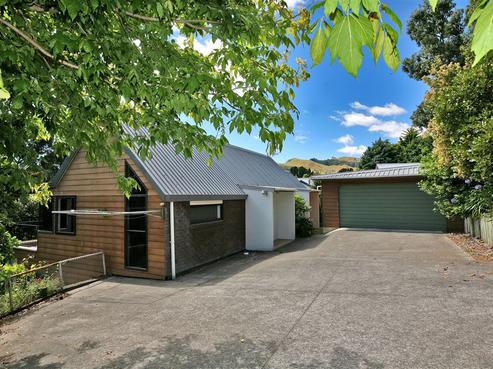 21 Hikanui Drive, Havelock North