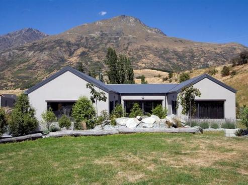 46 Howards Drive, Lake Hayes Estate