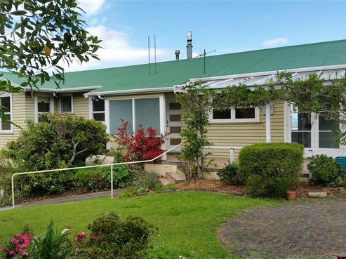 135 Brunton Crescent, Thames