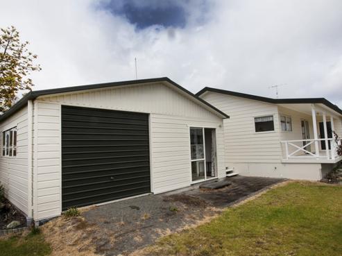 321A Rangi Avenue, Whangamata