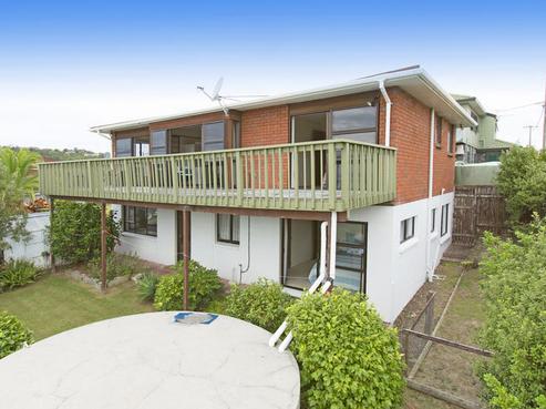 1/1038 Whangaparaoa Road, Tindalls Beach