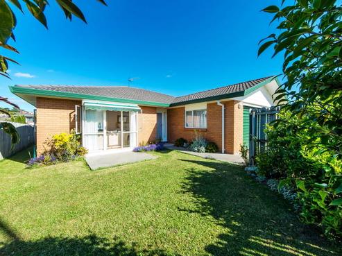 1/84 Wellington Street, Howick