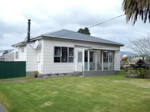 151 Russell Street, Westport