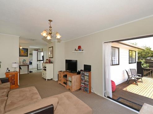 15 Turon Crescent, Totara Park