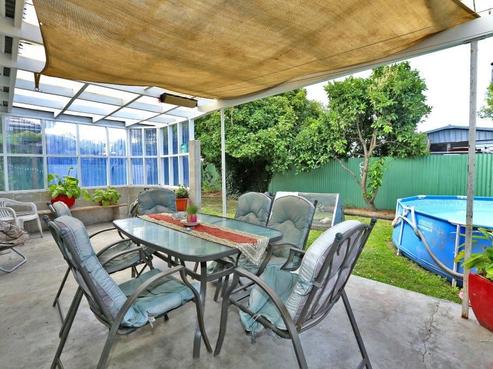 403 Purser Place, Mahora