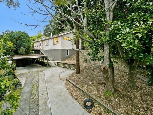 13 Babington Place, Torbay