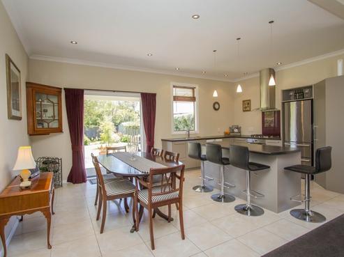 82 Jellicoe Street, Martinborough