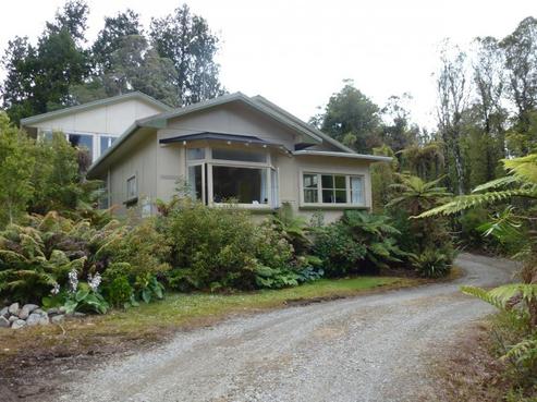 74A Sunny Bight Road, Kokatahi