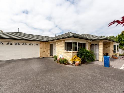 29E Baring Terrace, Strandon