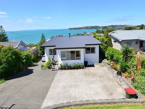 3 Melandra Road, Stanmore Bay