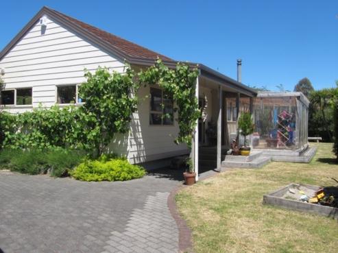 81 Hill View Drive, Acacia Bay