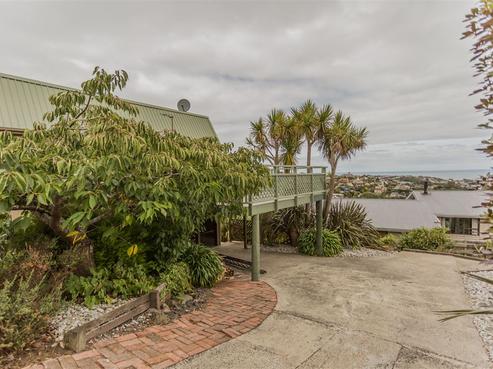 6 Moodie Street, Shiel Hill