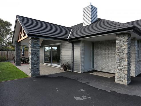111 Duke Street, Gladstone
