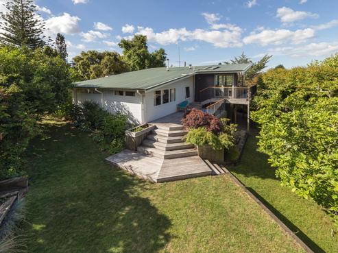 8 Highfield Place, Lynmore