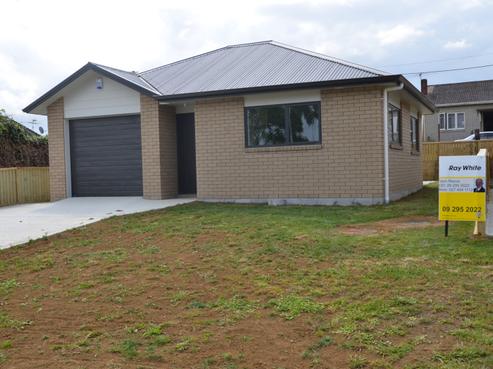 9 West Street, Tuakau