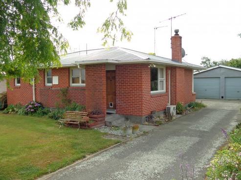 145 Trevors Road, Hampstead