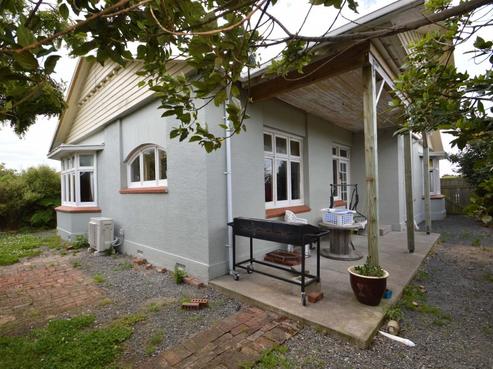 3 Louisa Street, Gladstone