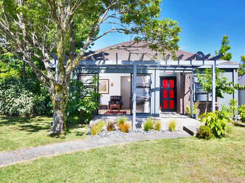 121 The Avenue, Lynfield