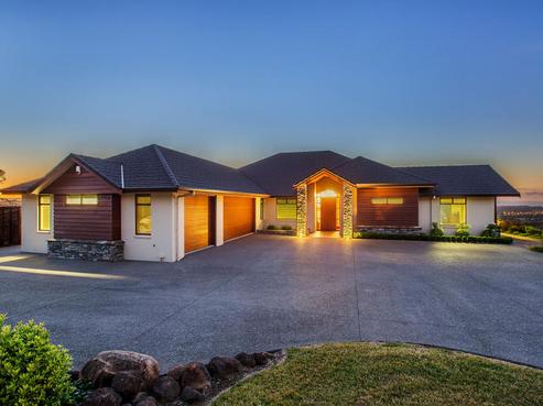 322 Macwhinney Drive, Drury