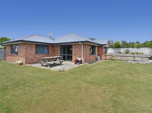 54 Starveall Street, Brightwater