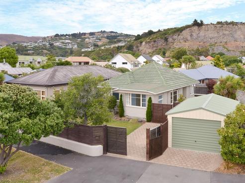43 Celia Street, Redcliffs