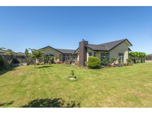 22 Oak Tree Lane, Rolleston