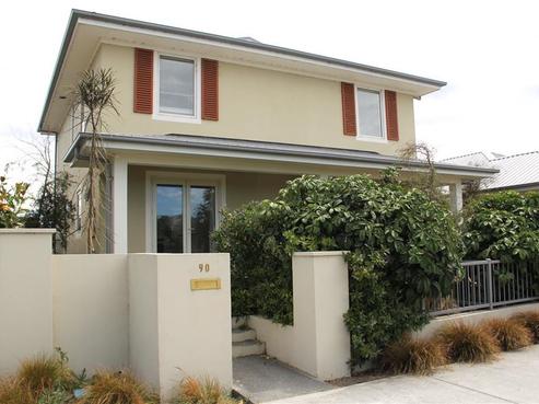 90 Pegasus Boulevard, Pegasus