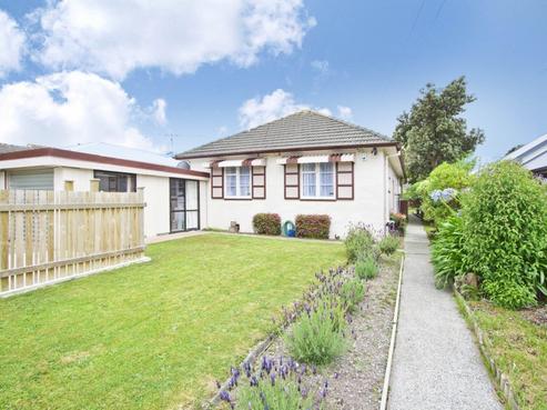 25 Trinity Avenue, Epuni
