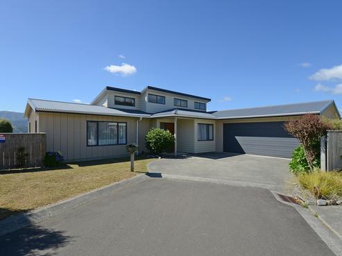 26B Kirton Drive, Riverstone Terraces