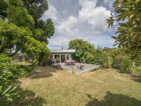 155 Golf Road, Titirangi