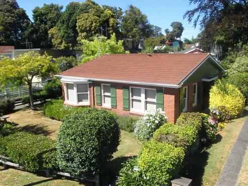 57 Great North Road, Saint Johns Hill