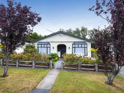 14 Kennedy Road, Fairfield