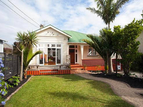 19 Smale Street, Point Chevalier