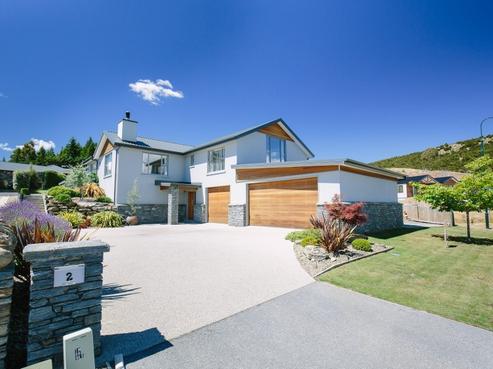 2 Bevan Place, Wanaka