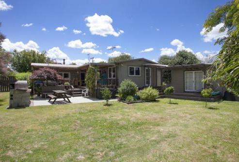 66 Arnold Street, Leamington