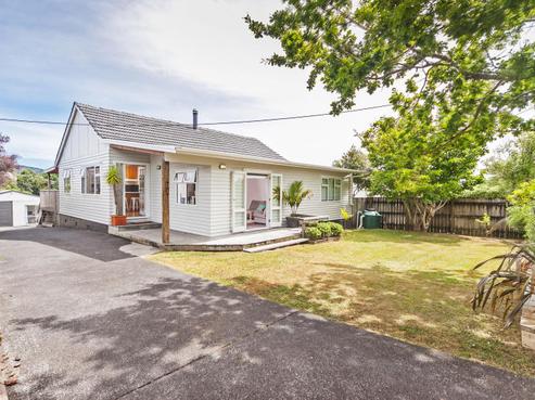 68 Mcentee Road, Waitakere
