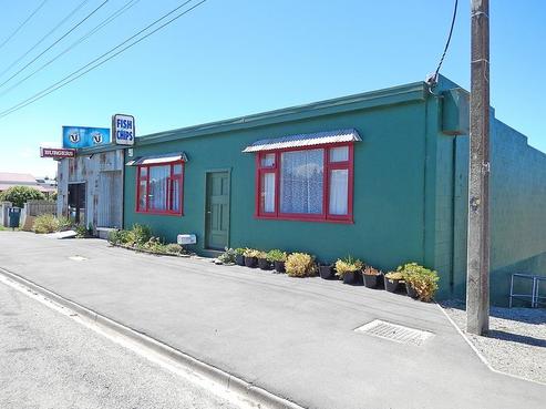 10 Main Street, Weston